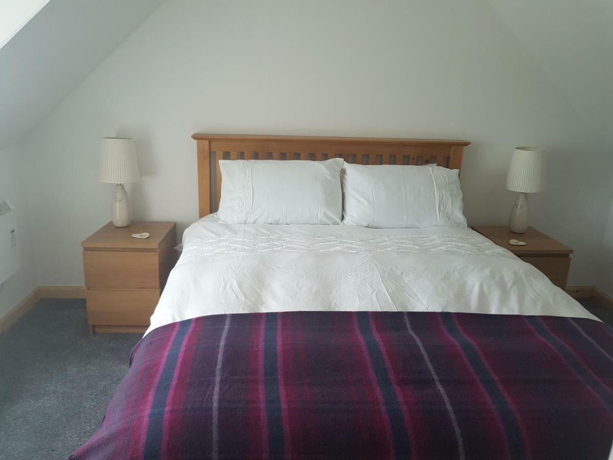 Staffin Bay View Villa Stenscholl Esterno foto