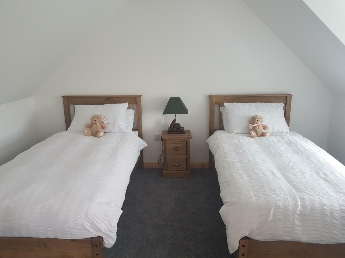 Staffin Bay View Villa Stenscholl Esterno foto